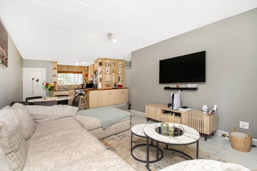 2 Bedroom Property for Sale in Strathavon Gauteng