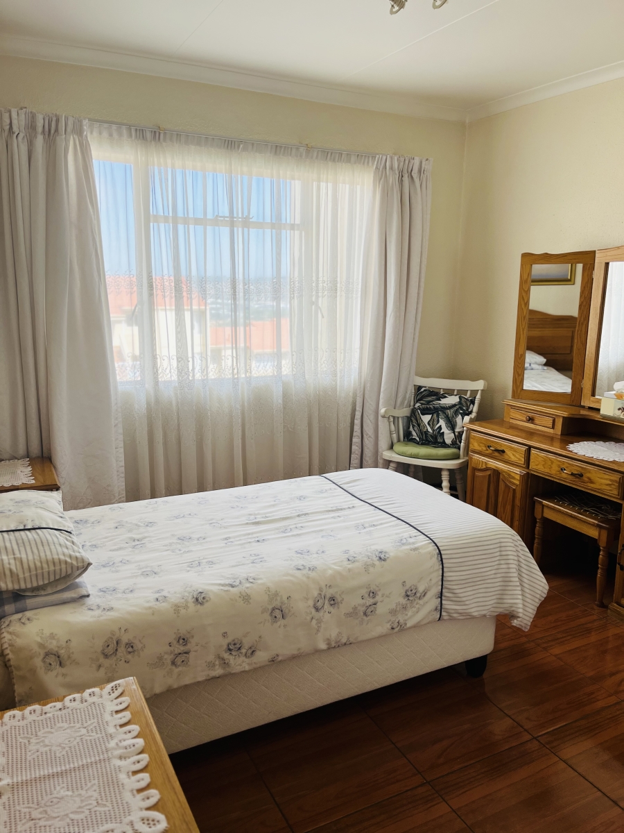 2 Bedroom Property for Sale in Primrose Hill Gauteng