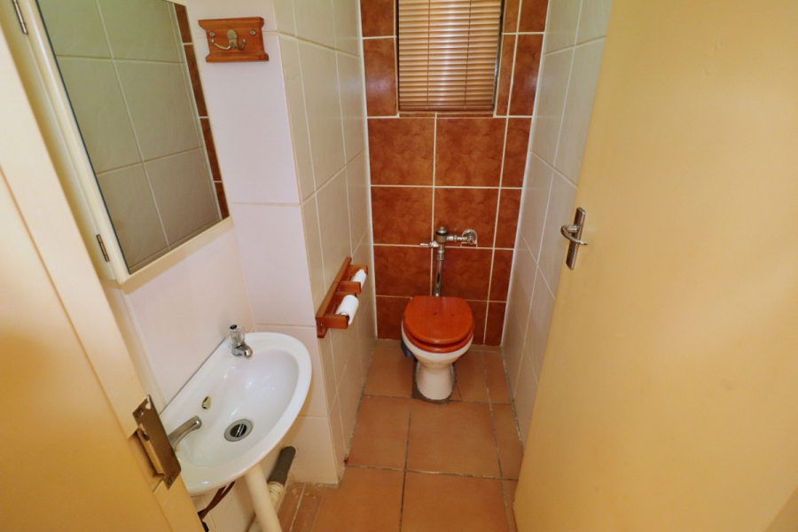 2 Bedroom Property for Sale in Denlee Gauteng
