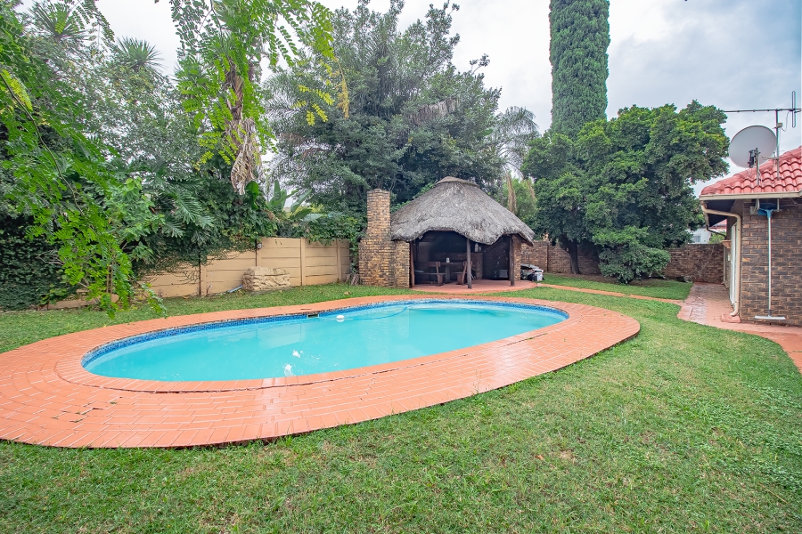 3 Bedroom Property for Sale in Rietfontein Gauteng