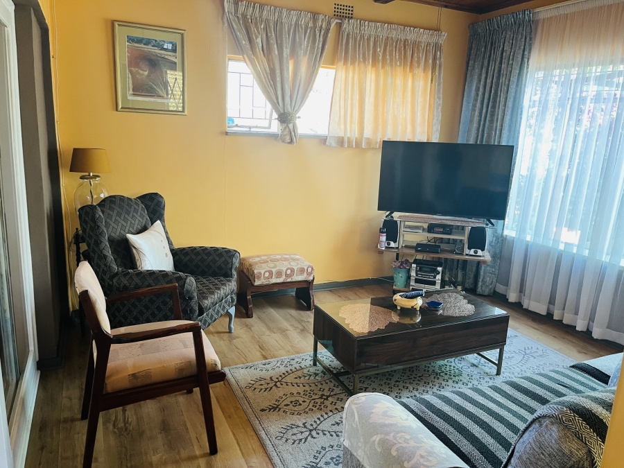 3 Bedroom Property for Sale in Marlands Gauteng