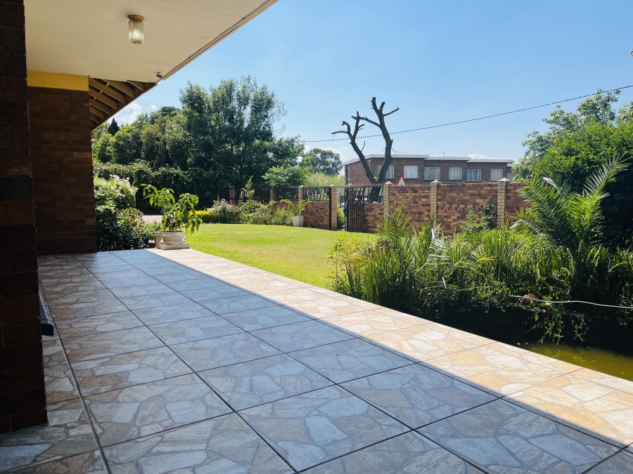 3 Bedroom Property for Sale in Marlands Gauteng