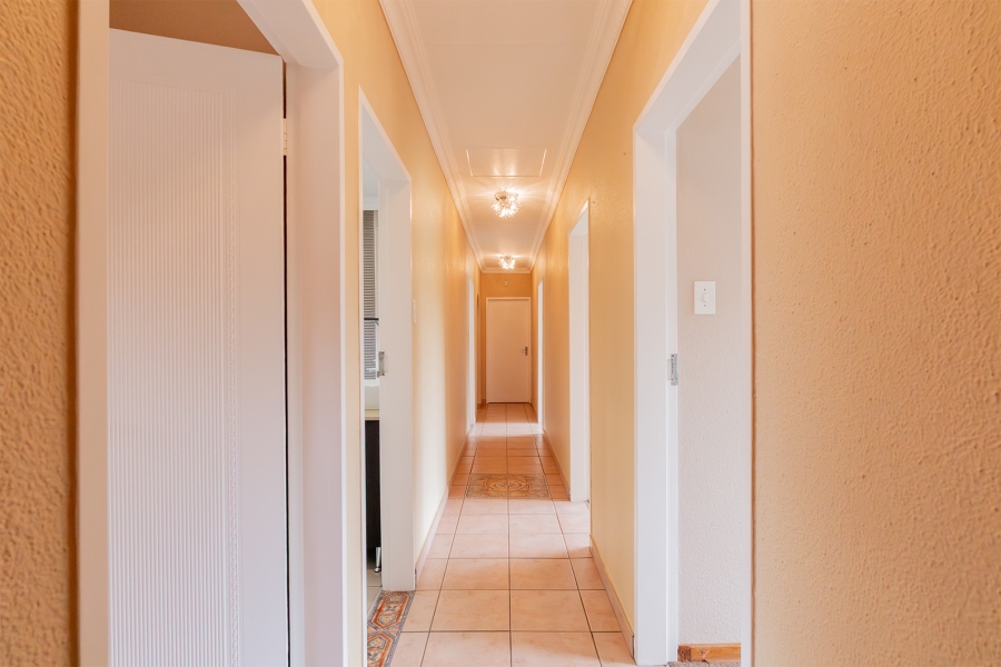 4 Bedroom Property for Sale in Kenleaf Gauteng