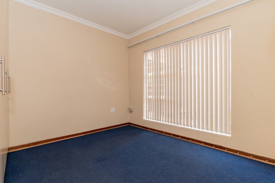 4 Bedroom Property for Sale in Kenleaf Gauteng