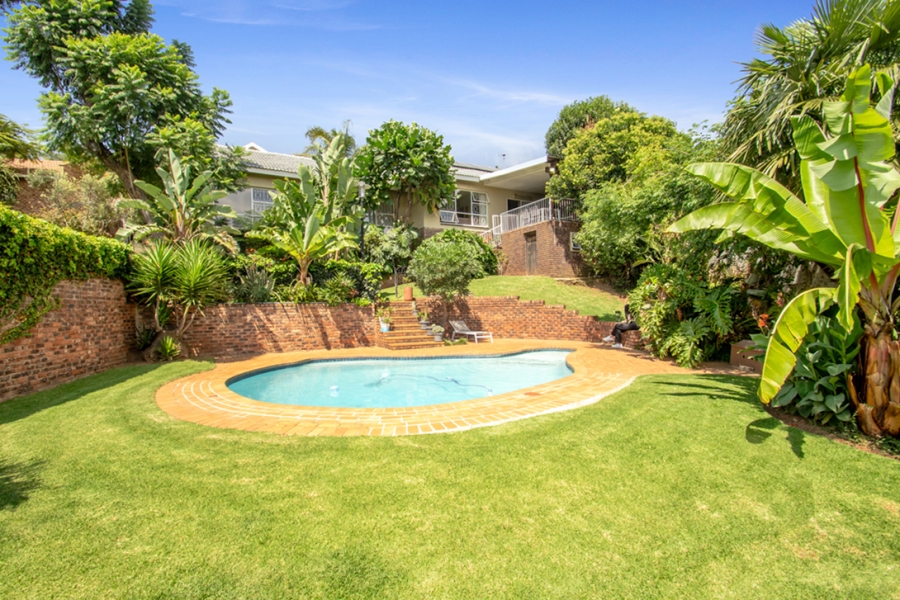 4 Bedroom Property for Sale in Roodekrans Gauteng