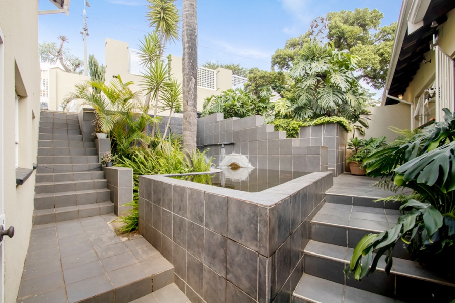 4 Bedroom Property for Sale in Roodekrans Gauteng