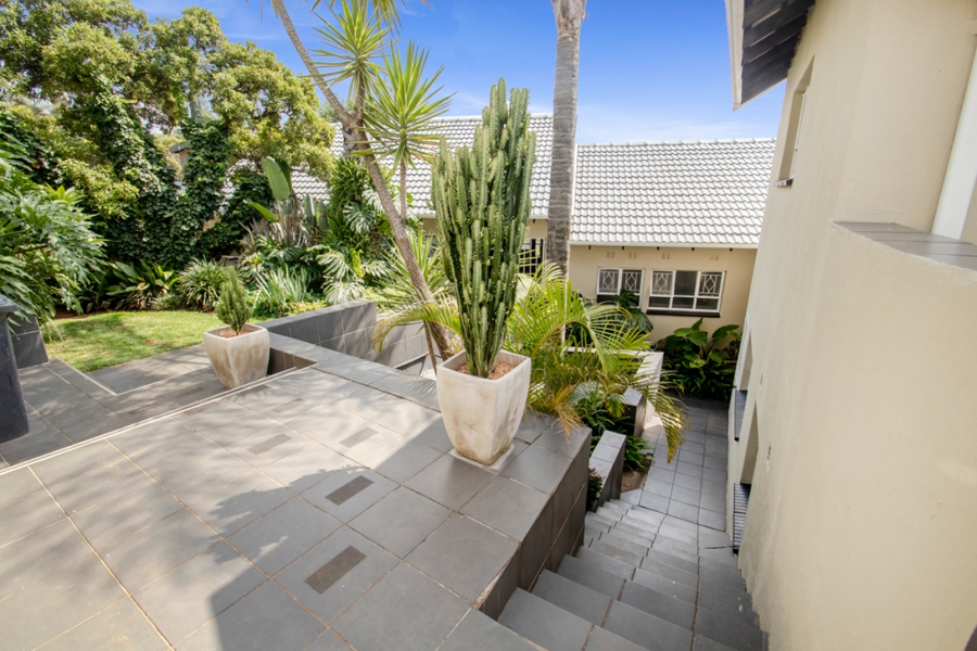 4 Bedroom Property for Sale in Roodekrans Gauteng