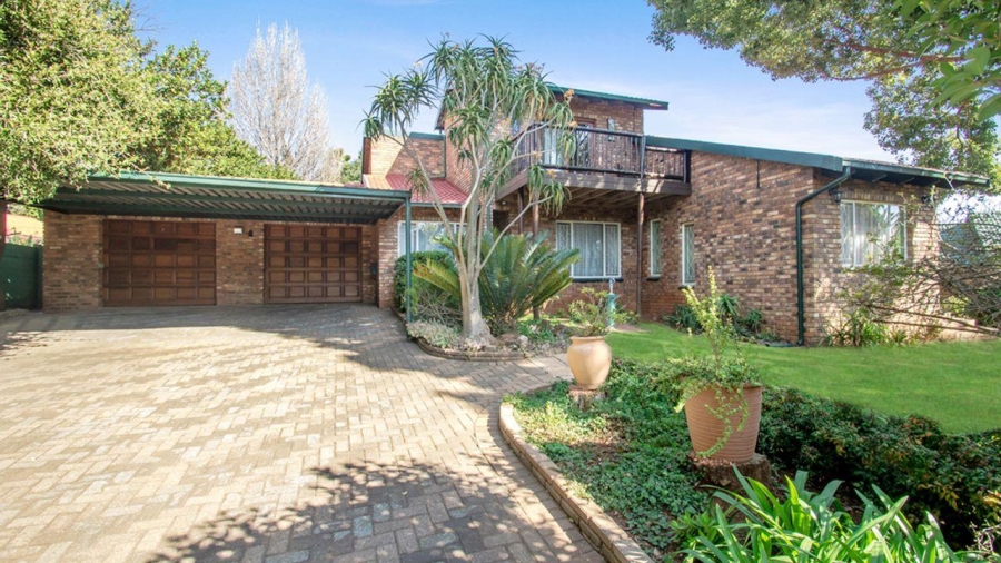 3 Bedroom Property for Sale in Wilro Park Gauteng
