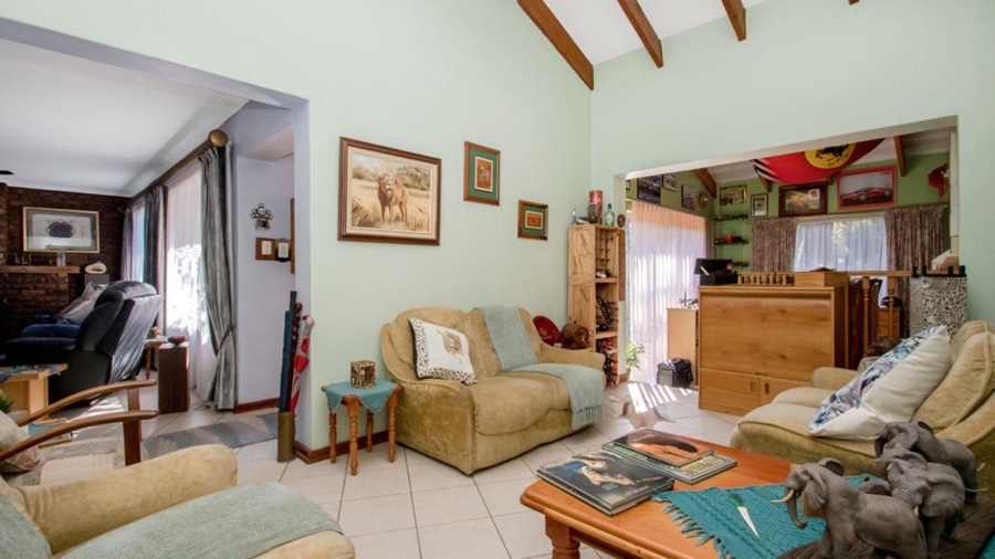 3 Bedroom Property for Sale in Wilro Park Gauteng