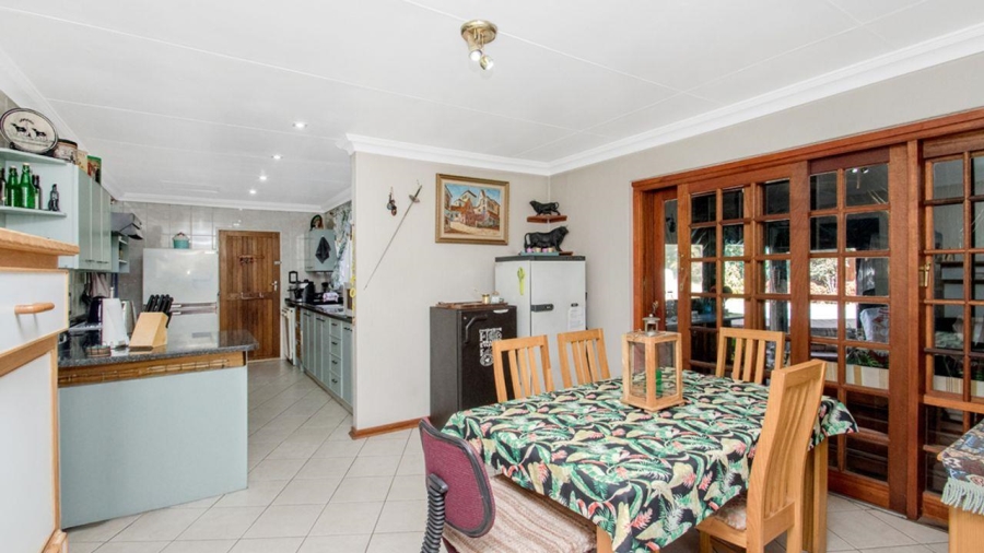 3 Bedroom Property for Sale in Wilro Park Gauteng