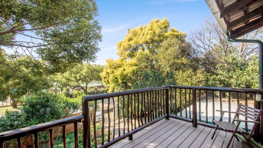 3 Bedroom Property for Sale in Wilro Park Gauteng