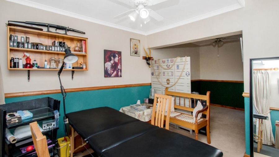 3 Bedroom Property for Sale in Wilro Park Gauteng