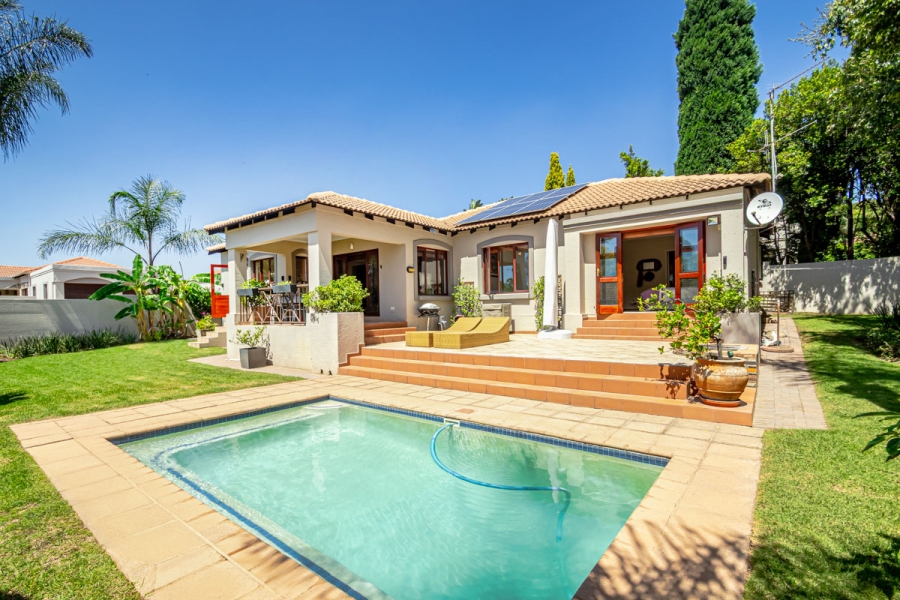 3 Bedroom Property for Sale in Beverley Gauteng