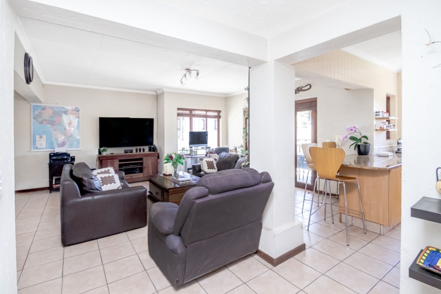 3 Bedroom Property for Sale in Beverley Gauteng