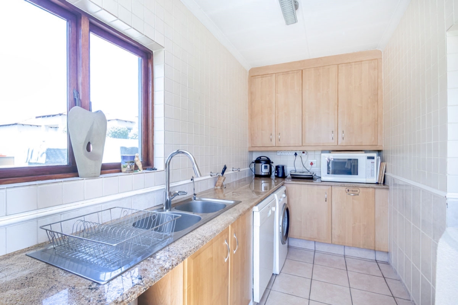 3 Bedroom Property for Sale in Beverley Gauteng