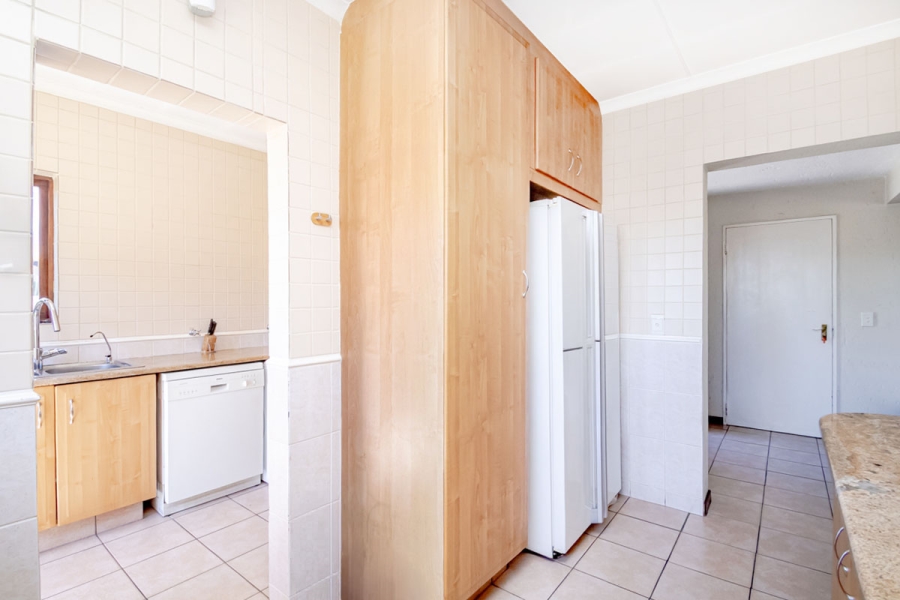 3 Bedroom Property for Sale in Beverley Gauteng