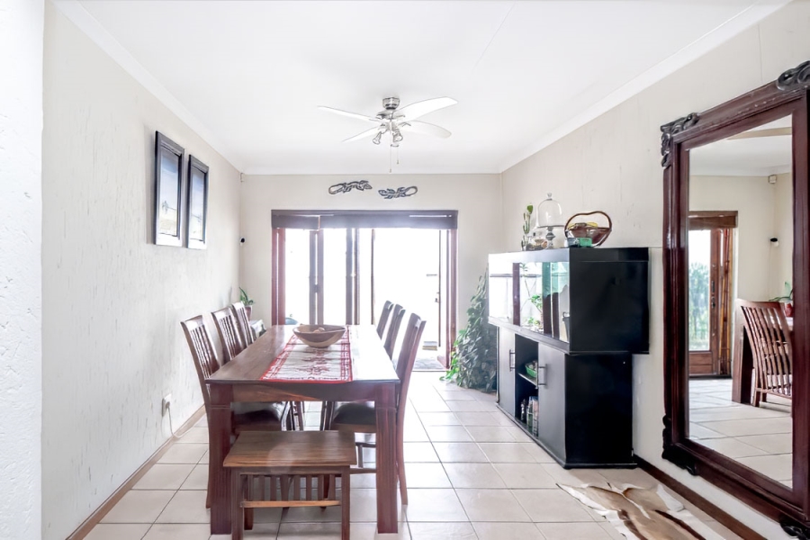 3 Bedroom Property for Sale in Beverley Gauteng