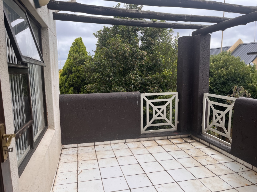 2 Bedroom Property for Sale in Eden Glen Gauteng