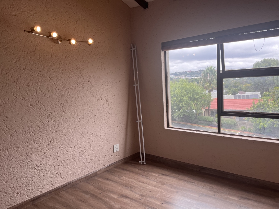 2 Bedroom Property for Sale in Eden Glen Gauteng