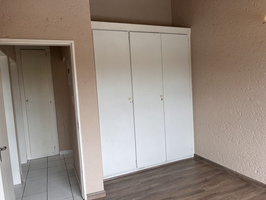 2 Bedroom Property for Sale in Eden Glen Gauteng