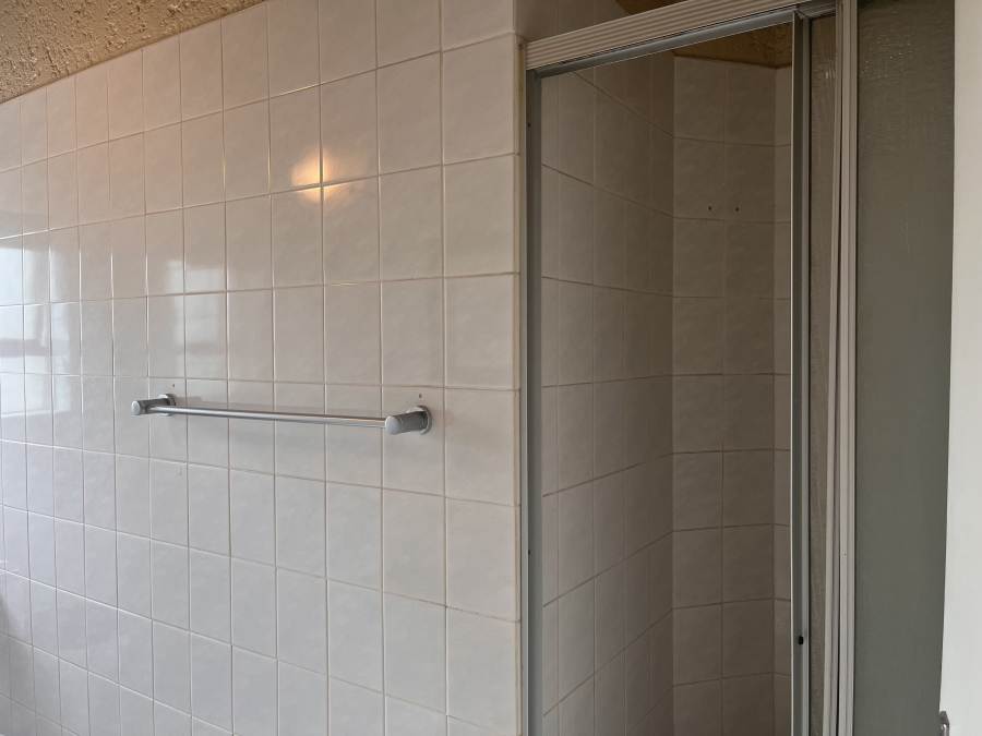 2 Bedroom Property for Sale in Eden Glen Gauteng