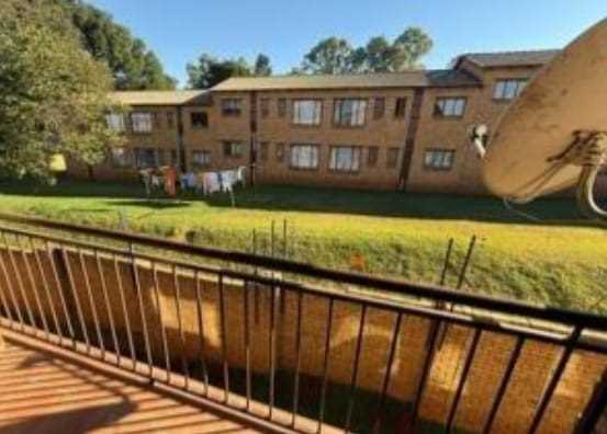 2 Bedroom Property for Sale in Meredale Gauteng