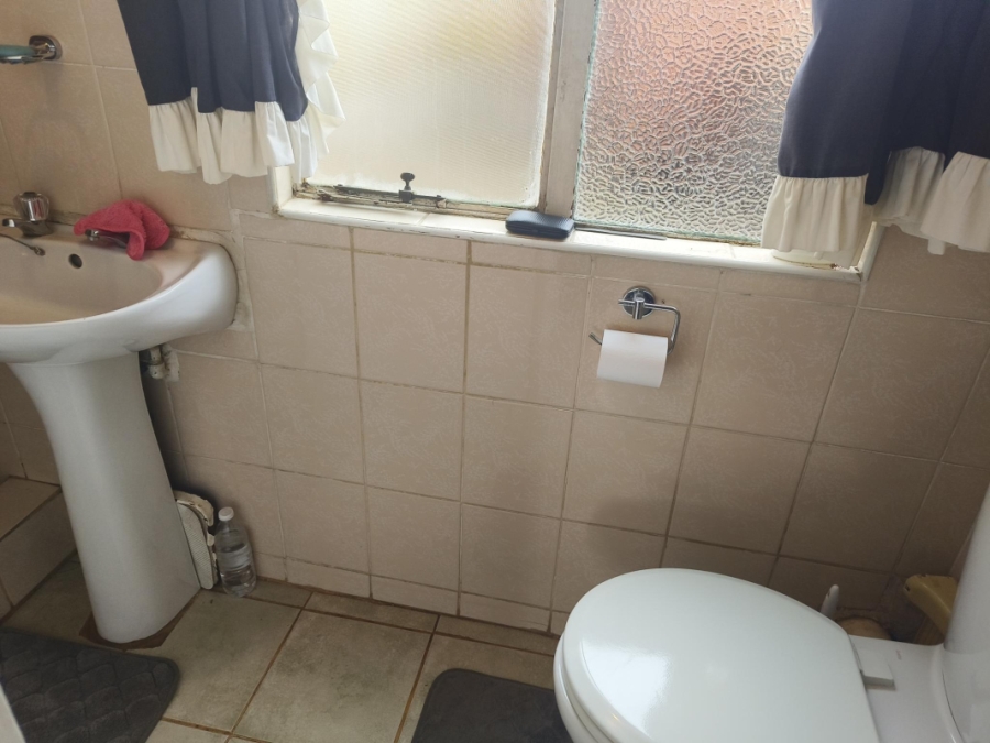 4 Bedroom Property for Sale in Klopperpark Gauteng