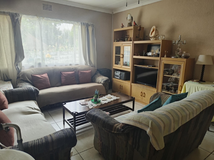 4 Bedroom Property for Sale in Klopperpark Gauteng