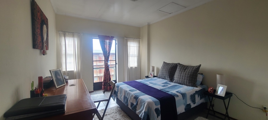 1 Bedroom Property for Sale in Edenvale Central Gauteng