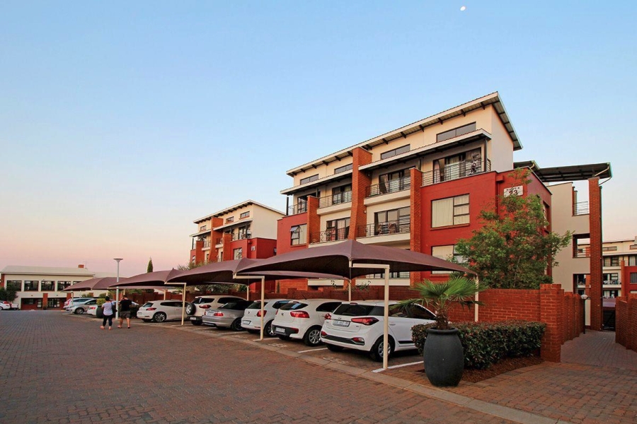 2 Bedroom Property for Sale in Greenstone Hill Gauteng