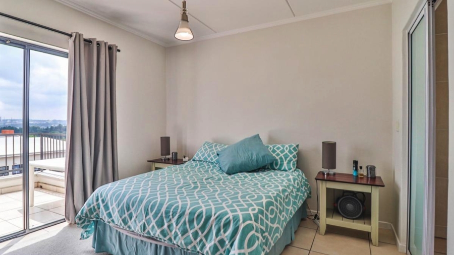 2 Bedroom Property for Sale in Greenstone Hill Gauteng