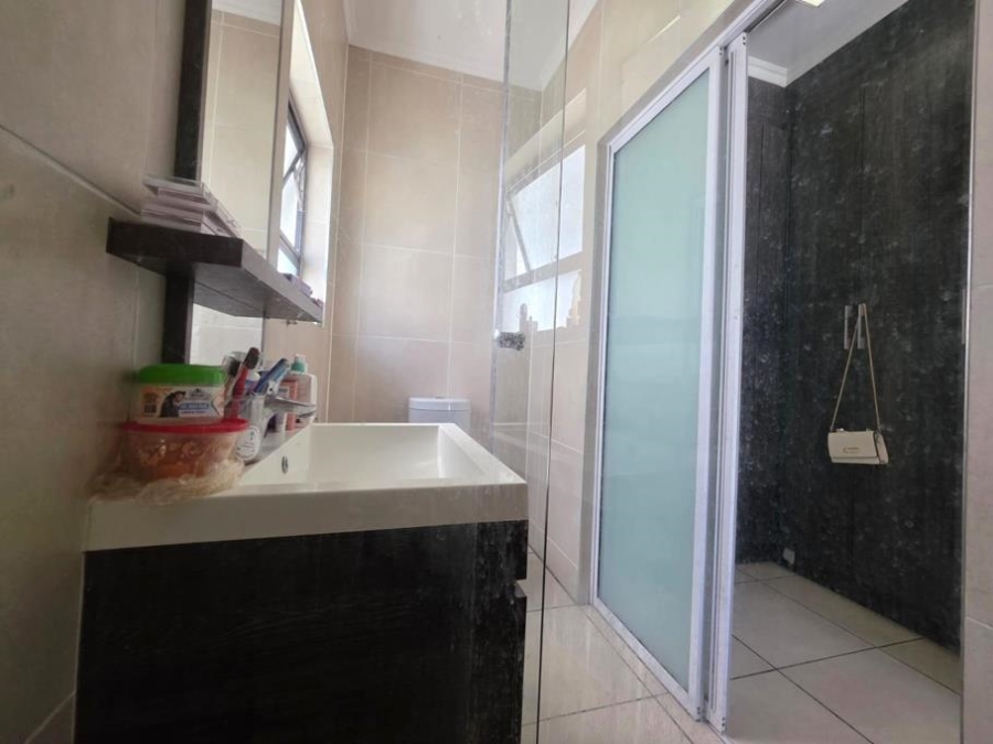 1 Bedroom Property for Sale in Greenstone Hill Gauteng