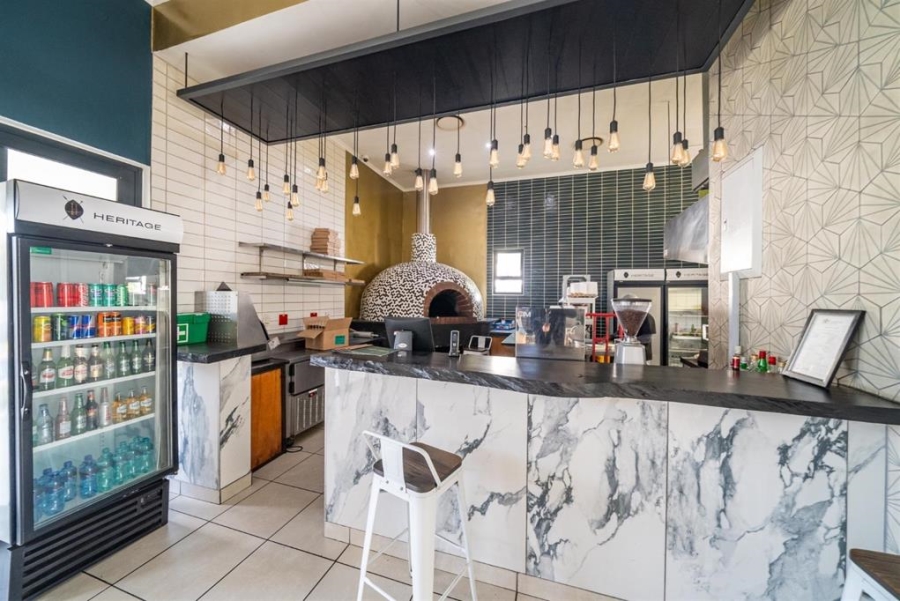 1 Bedroom Property for Sale in Greenstone Hill Gauteng