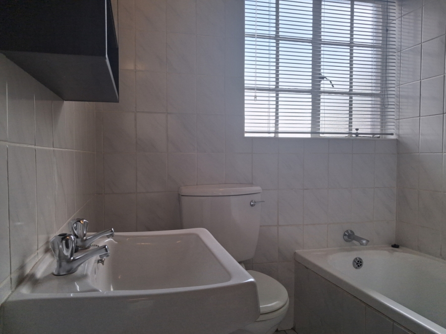 2 Bedroom Property for Sale in Eden Glen Gauteng