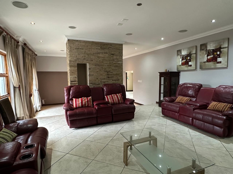 To Let 5 Bedroom Property for Rent in Isandovale Gauteng