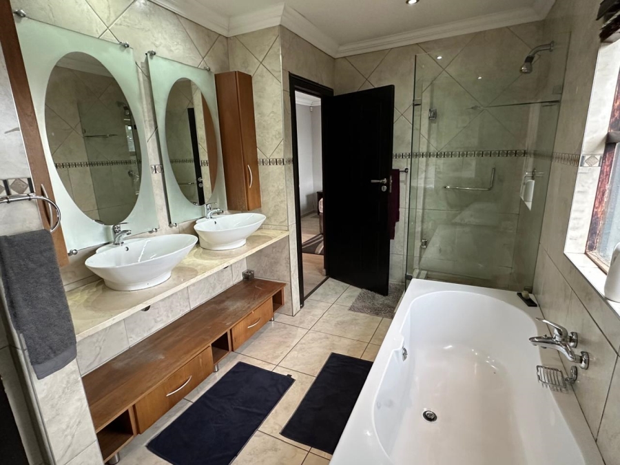 To Let 5 Bedroom Property for Rent in Isandovale Gauteng