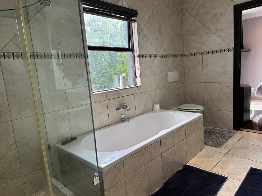 To Let 5 Bedroom Property for Rent in Isandovale Gauteng