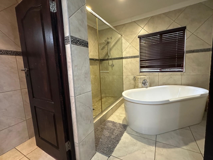 To Let 5 Bedroom Property for Rent in Isandovale Gauteng