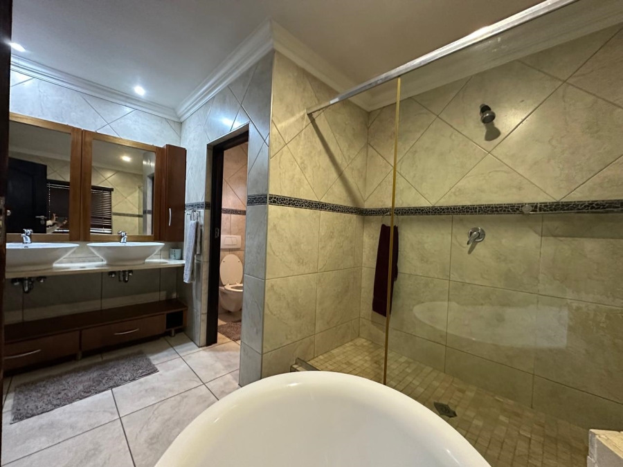 To Let 5 Bedroom Property for Rent in Isandovale Gauteng