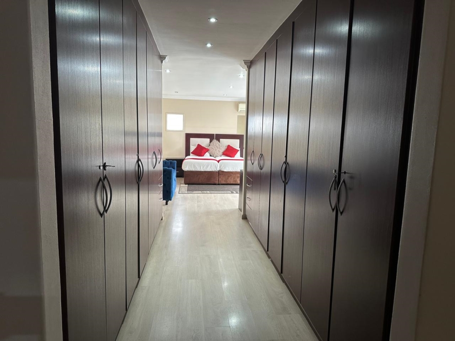 To Let 5 Bedroom Property for Rent in Isandovale Gauteng