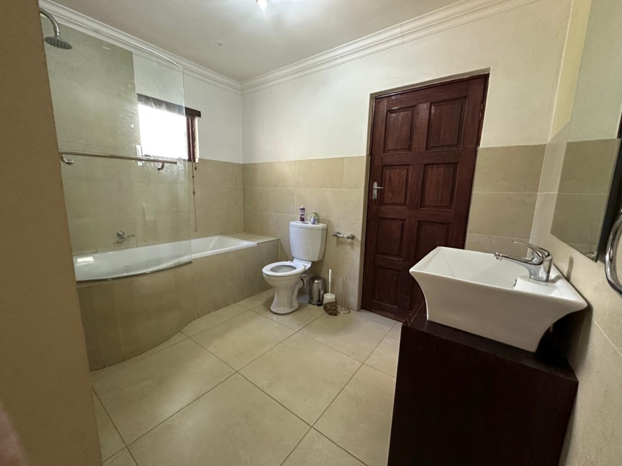 To Let 5 Bedroom Property for Rent in Isandovale Gauteng