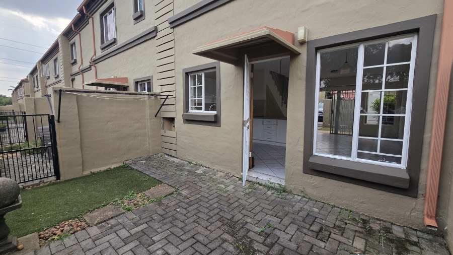 To Let 2 Bedroom Property for Rent in Eden Glen Gauteng