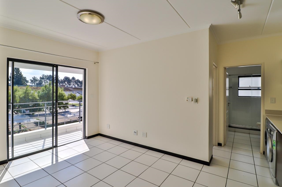 To Let 1 Bedroom Property for Rent in Greenstone Hill Gauteng