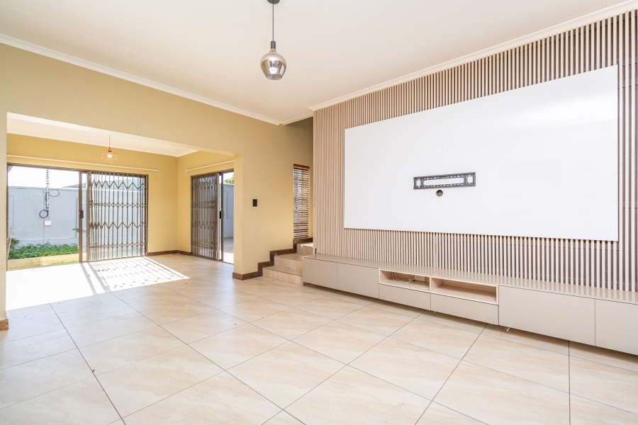 3 Bedroom Property for Sale in Eagle Canyon Golf Estate Gauteng