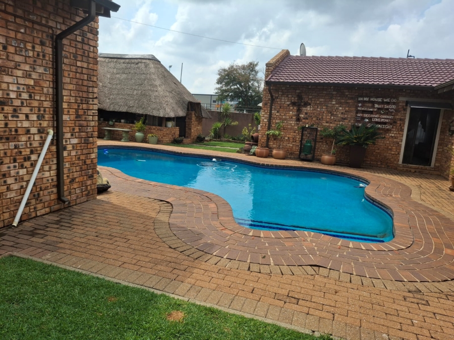 3 Bedroom Property for Sale in Culemborg Park Gauteng