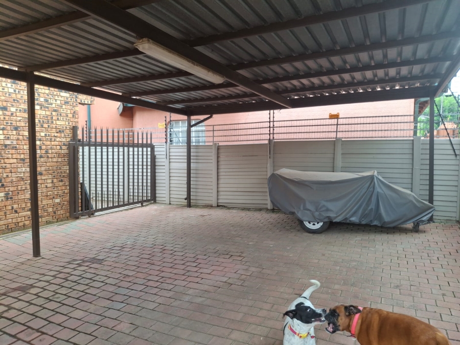 3 Bedroom Property for Sale in Culemborg Park Gauteng