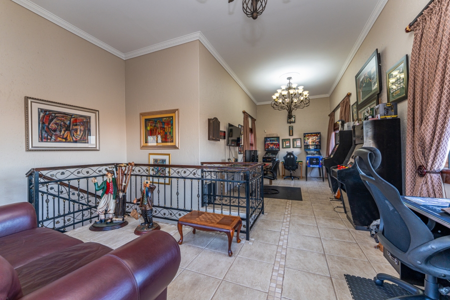 4 Bedroom Property for Sale in Noordheuwel Gauteng