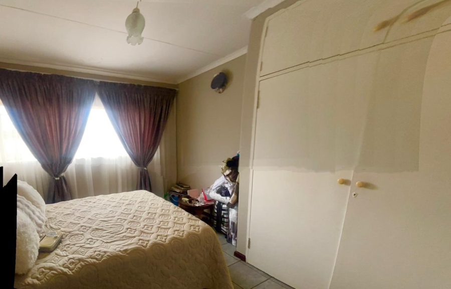 2 Bedroom Property for Sale in Quellerie Park Gauteng