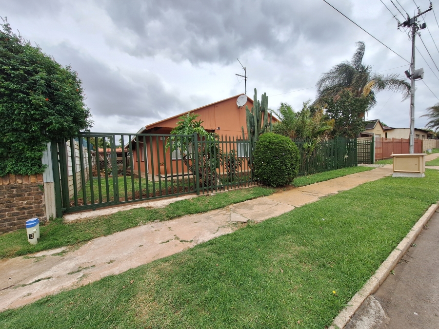 3 Bedroom Property for Sale in Krugersdorp West Gauteng