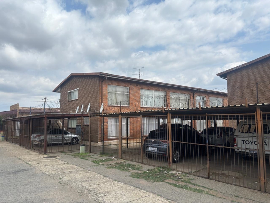 2 Bedroom Property for Sale in Quellerie Park Gauteng